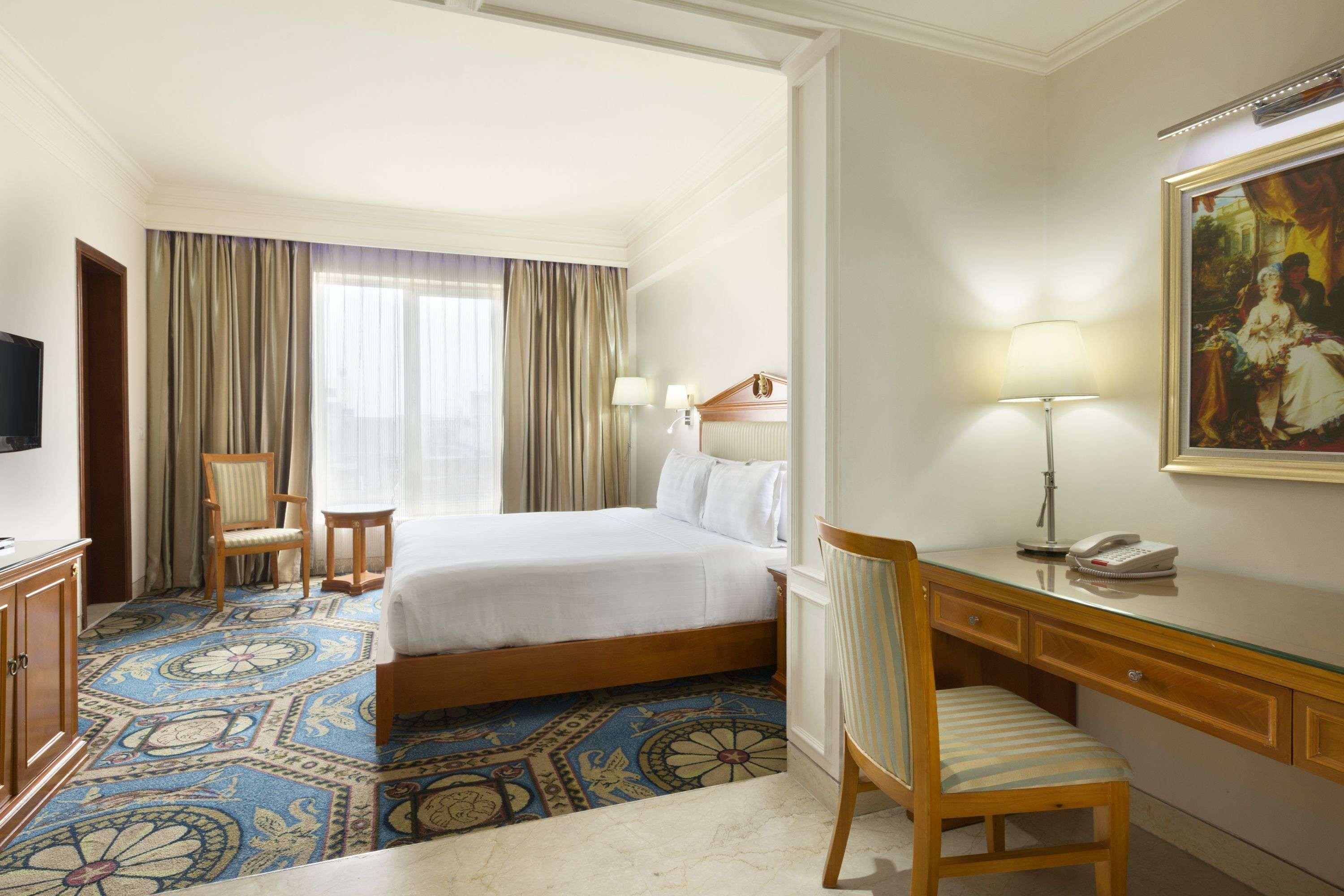 Ramada By Wyndham Amritsar Hotel Kültér fotó