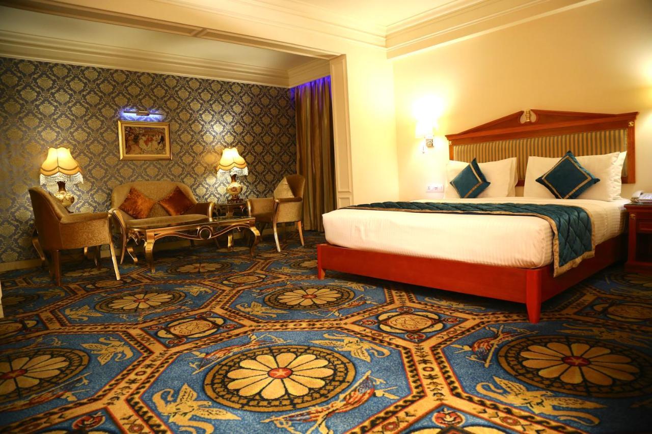 Ramada By Wyndham Amritsar Hotel Kültér fotó