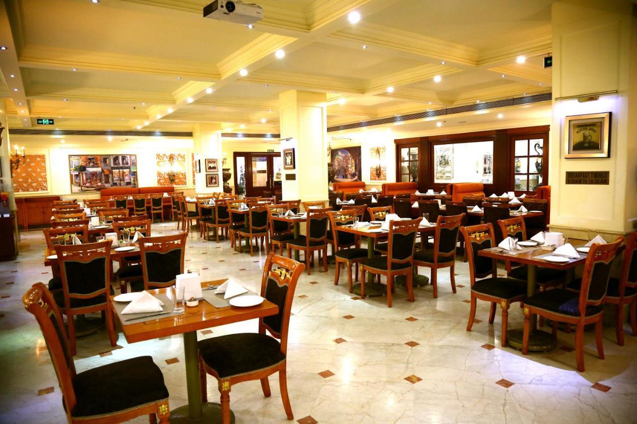 Ramada By Wyndham Amritsar Hotel Kültér fotó